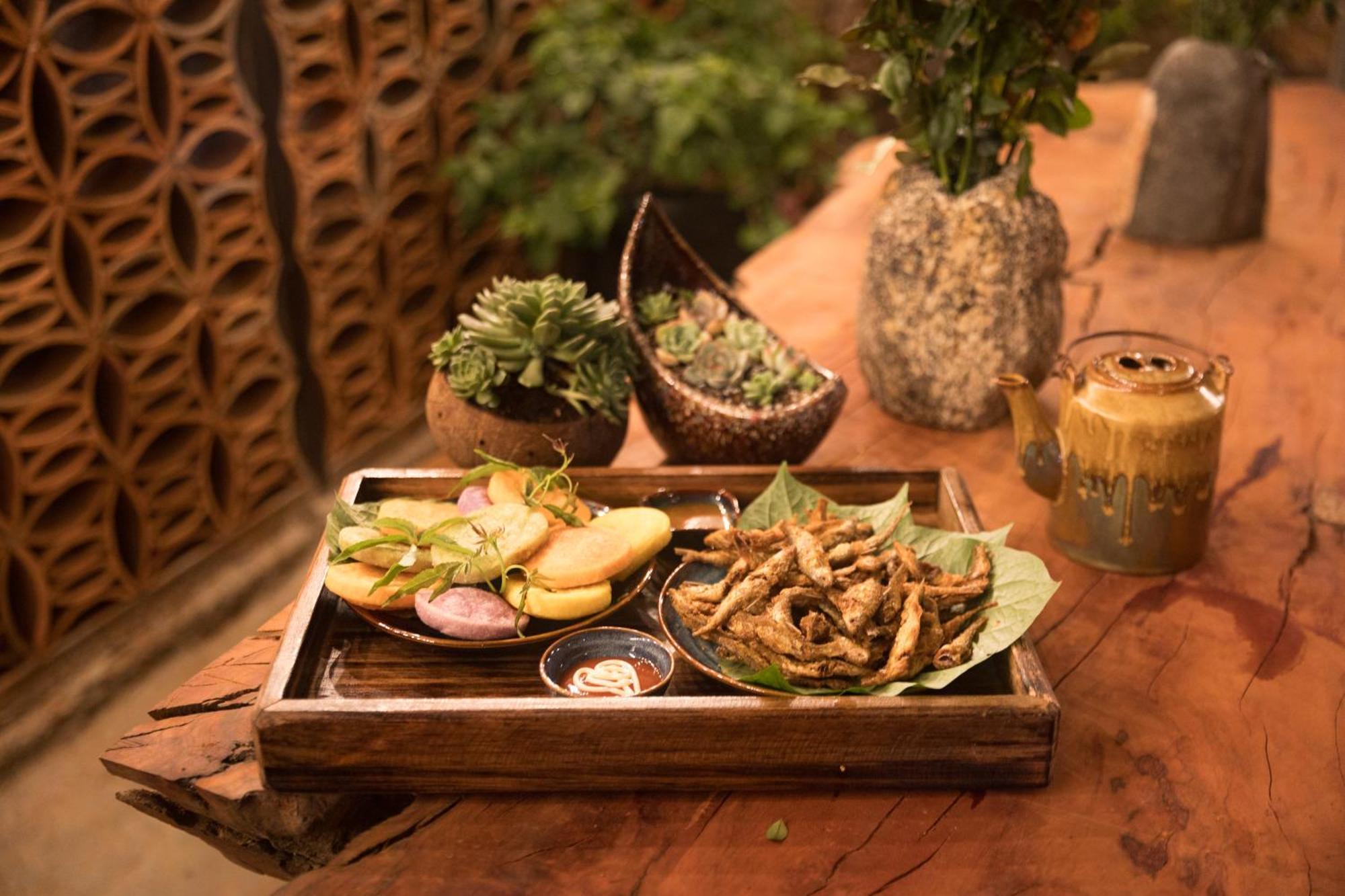 Khoi Homestay And Restaurant Loung Co Экстерьер фото